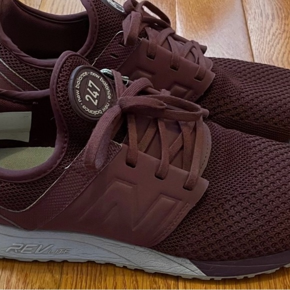 Men's New Balance 247 Life Styles - Burgundy/Grey - Size 9.5 - Picture 4 of 5